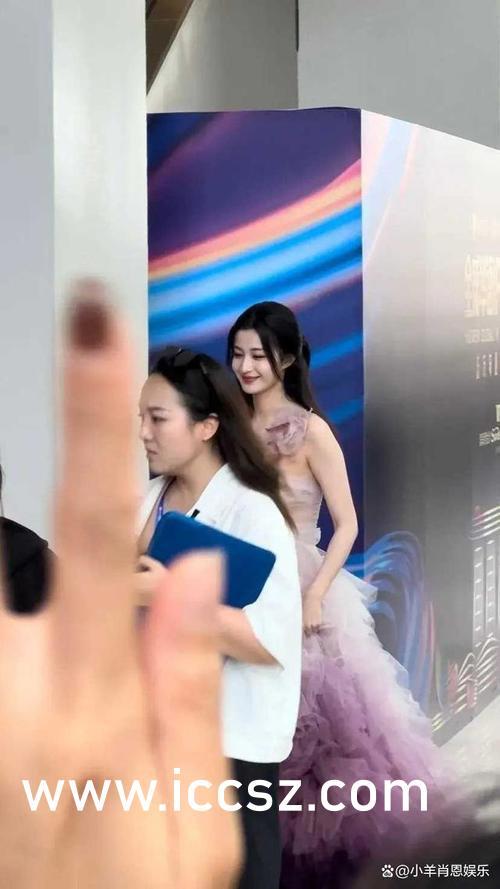 靓妹仔国语版,青春校园的甜蜜旋律