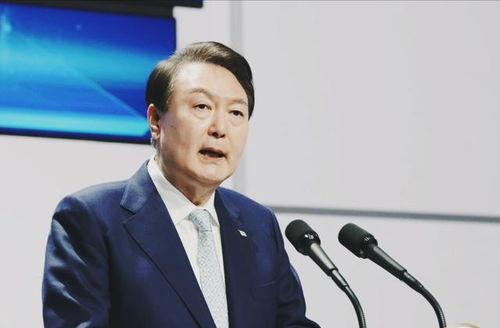 韩国首任总统,韩国首任总统李承晚的传奇历程与国家奠基