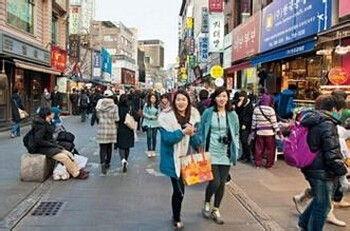 现在还有人去韩国旅游吗,游客纷至沓来