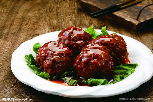 狮子头图片,传统美食的霸气呈现