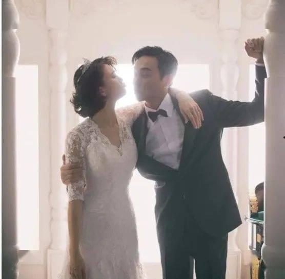 袁咏仪张智霖视频,爱情长跑20年甜蜜瞬间回顾