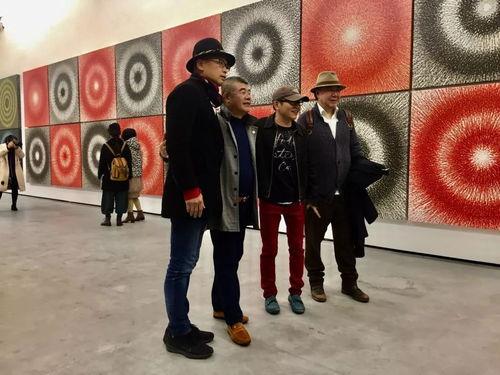 冯图片,捕捉瞬间，展现生活百态