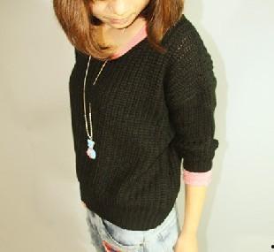 黑色毛衣图片,简约时尚的穿搭典范