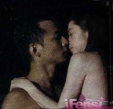 何美钿床吻戏,激情四溢的浪漫瞬间